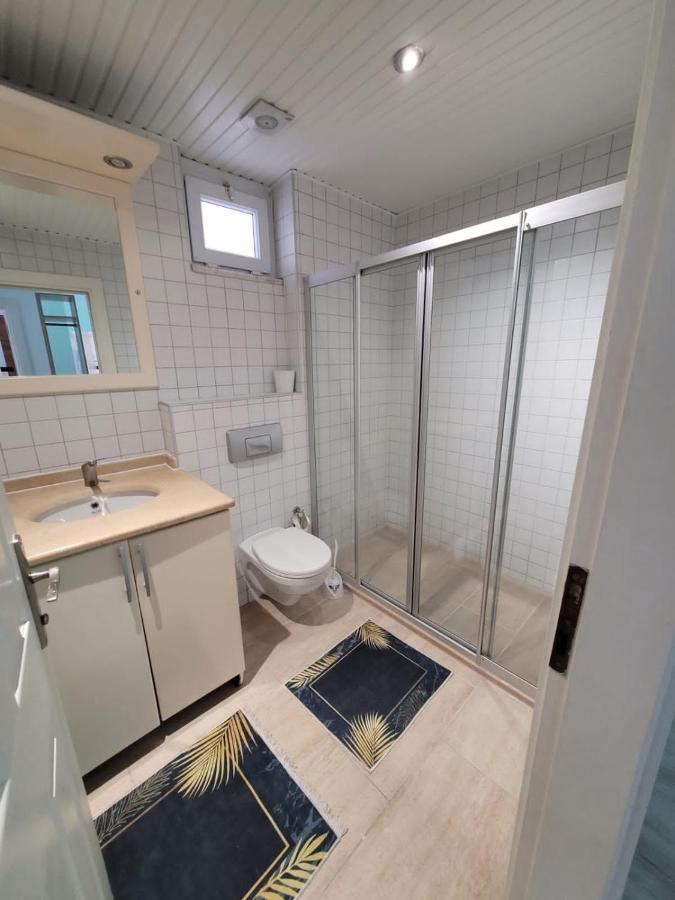 Sa Apartments! 2bd Flat 150m To The *
